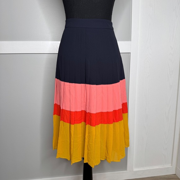 Ann Taylor Petite Colorblock Pleated Skirt 4P Navy Pink Red Yellow Lined - Picture 4 of 7